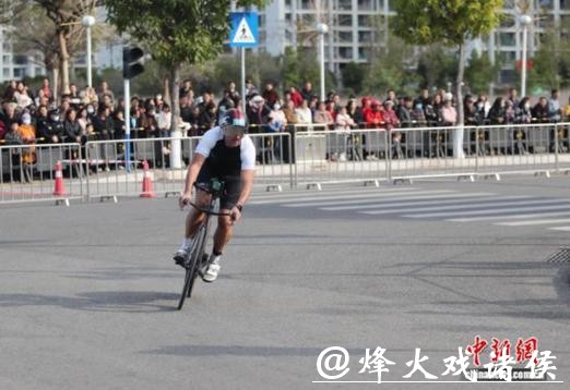 五国786名体育爱好者在云南巧家开展竞速赛 五国786名体育爱好者在云南巧家开展竞速赛